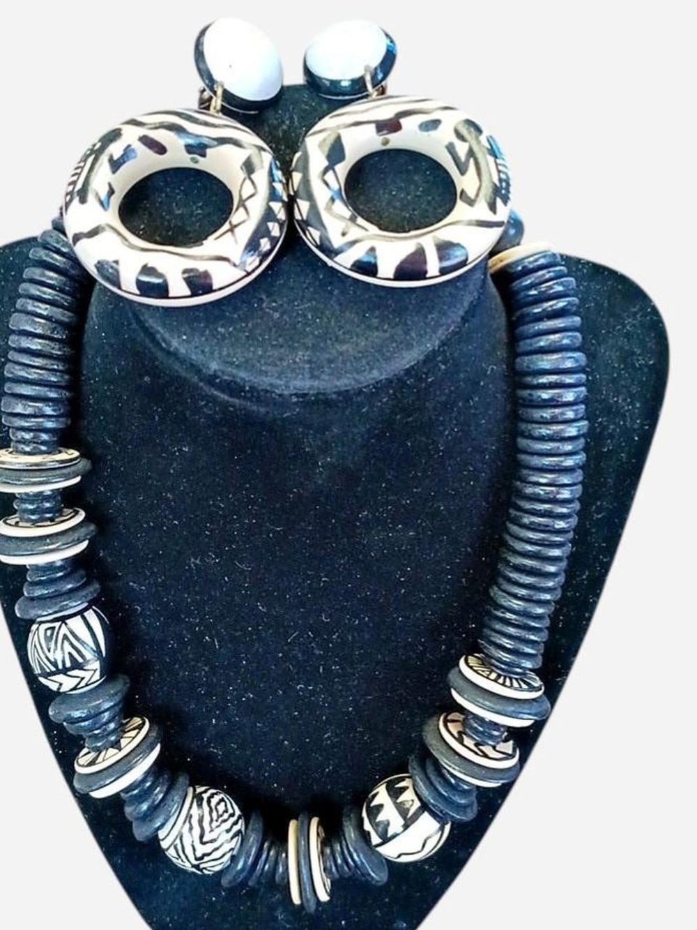 Handcrafted Black and Cream Tribal Beaded Necklace with Matching Earrings